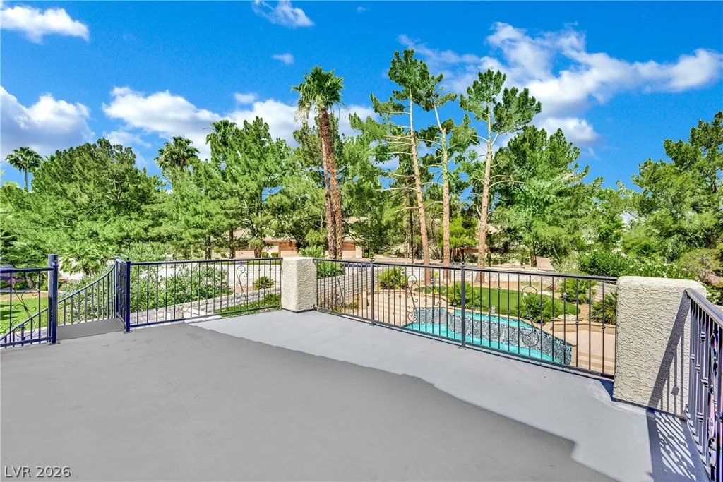 1930 Dresden, Henderson, NV 89014
