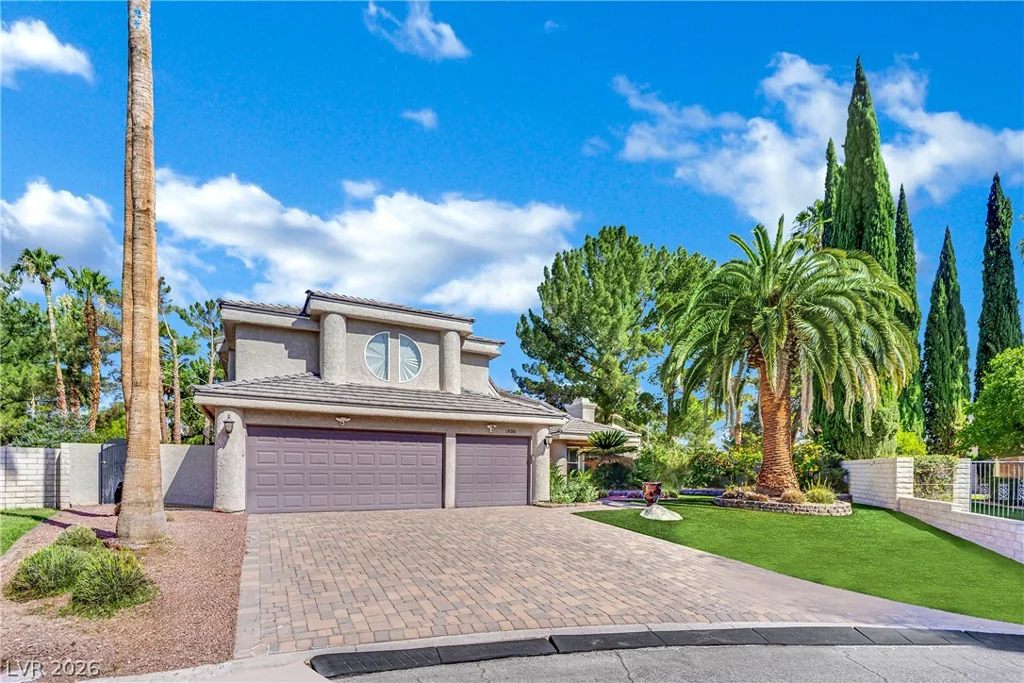 1930 Dresden, Henderson, NV 89014