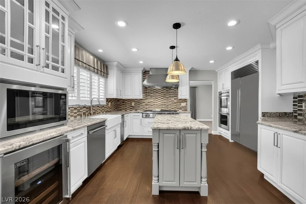 1930 Dresden, Henderson, NV 89014