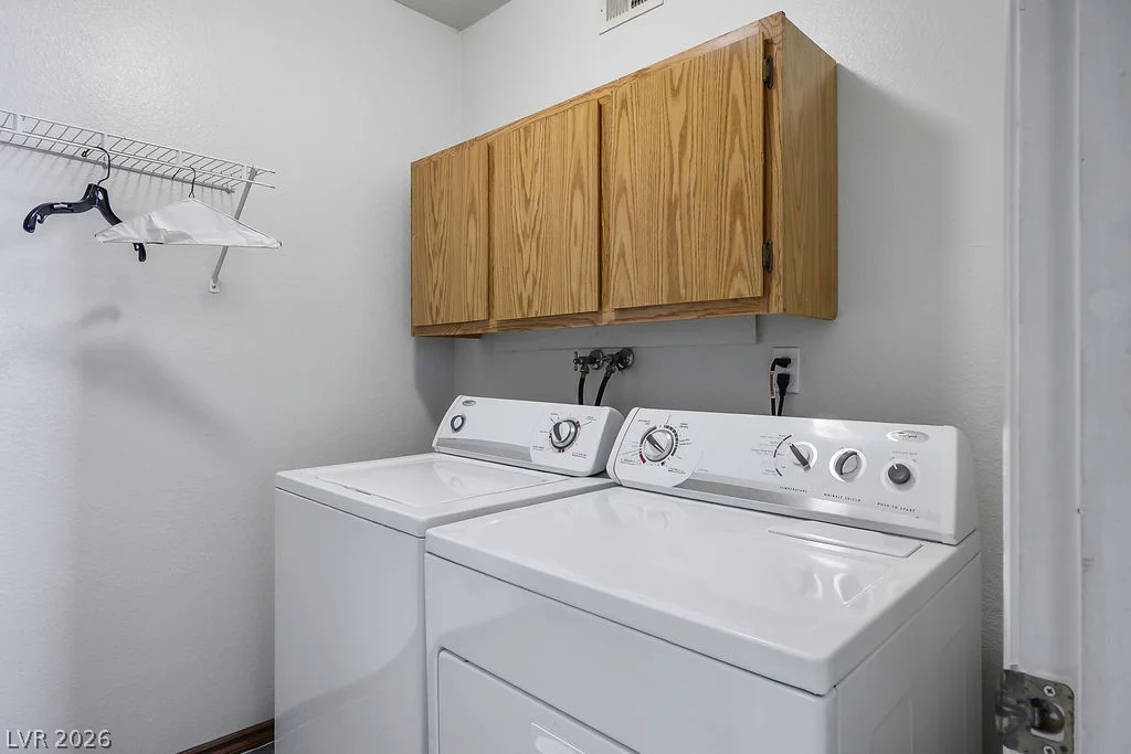 3477 Kensbrook, Las Vegas, NV 89121