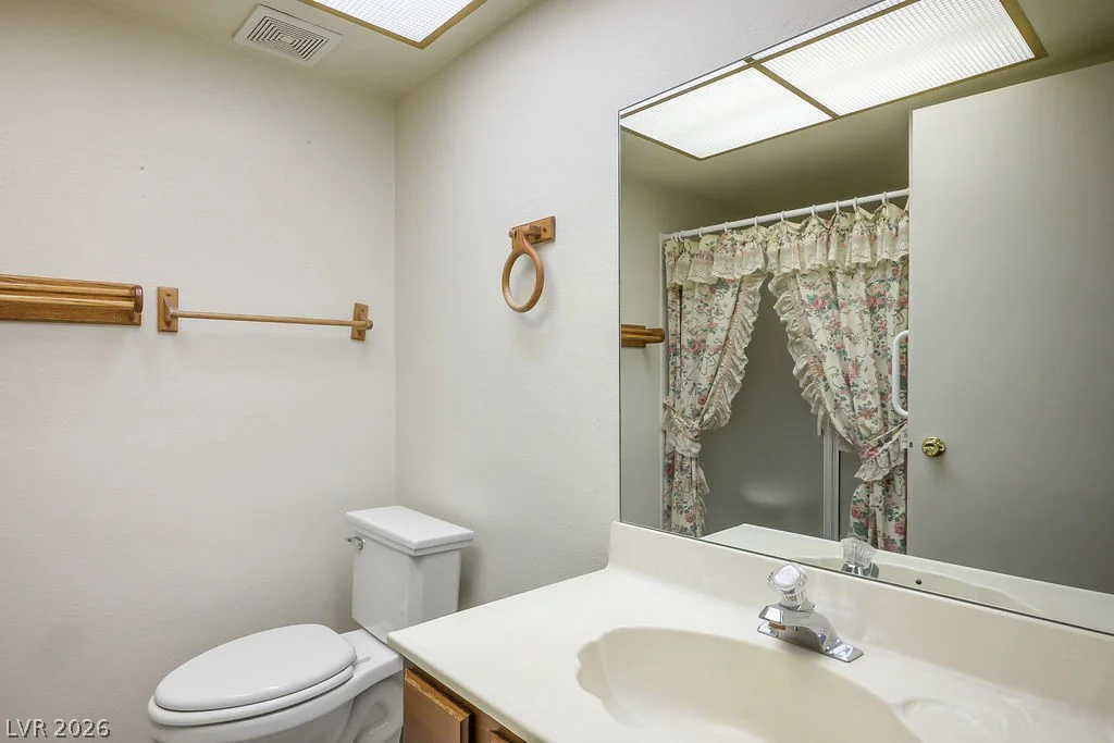 3477 Kensbrook, Las Vegas, NV 89121