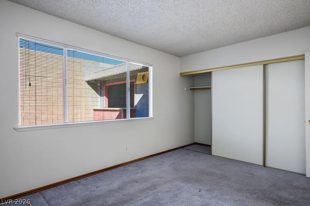 3477 Kensbrook, Las Vegas, NV 89121