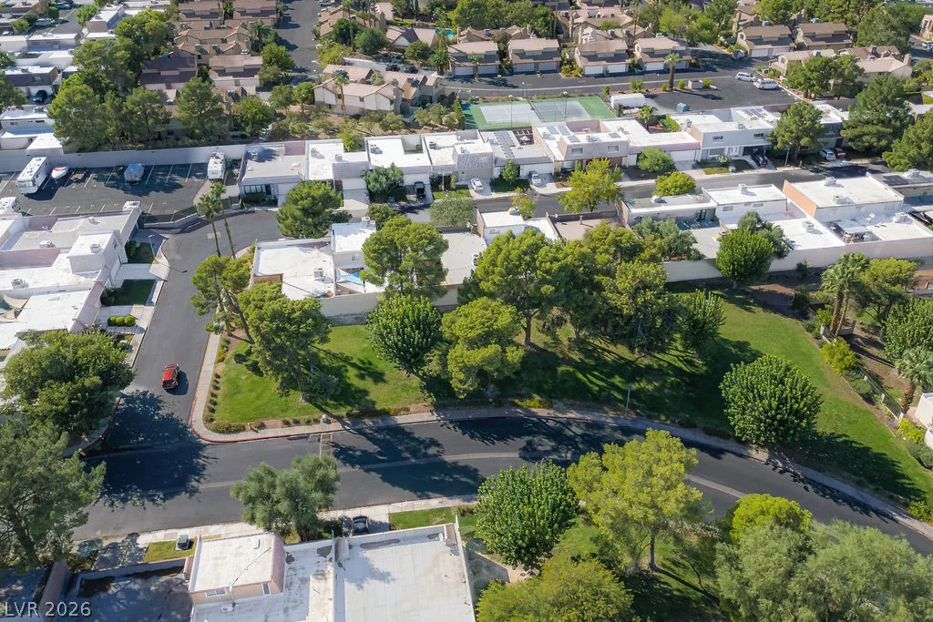 3477 Kensbrook, Las Vegas, NV 89121