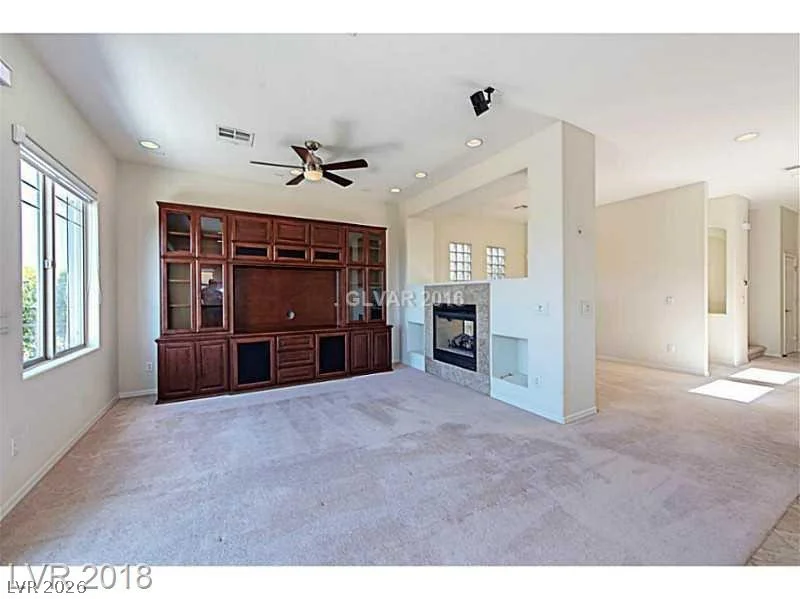 9213 Tudor Park, Las Vegas, NV 89145
