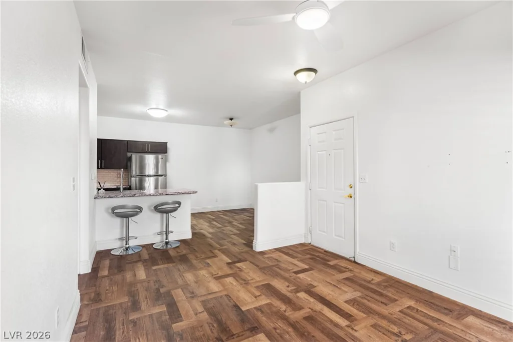 5751 Hacienda, Las Vegas, NV 89122