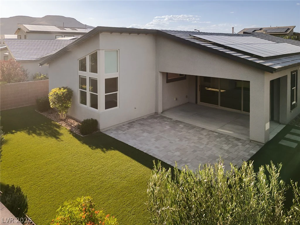 9689 Starlight Ridge, Las Vegas, NV 89148