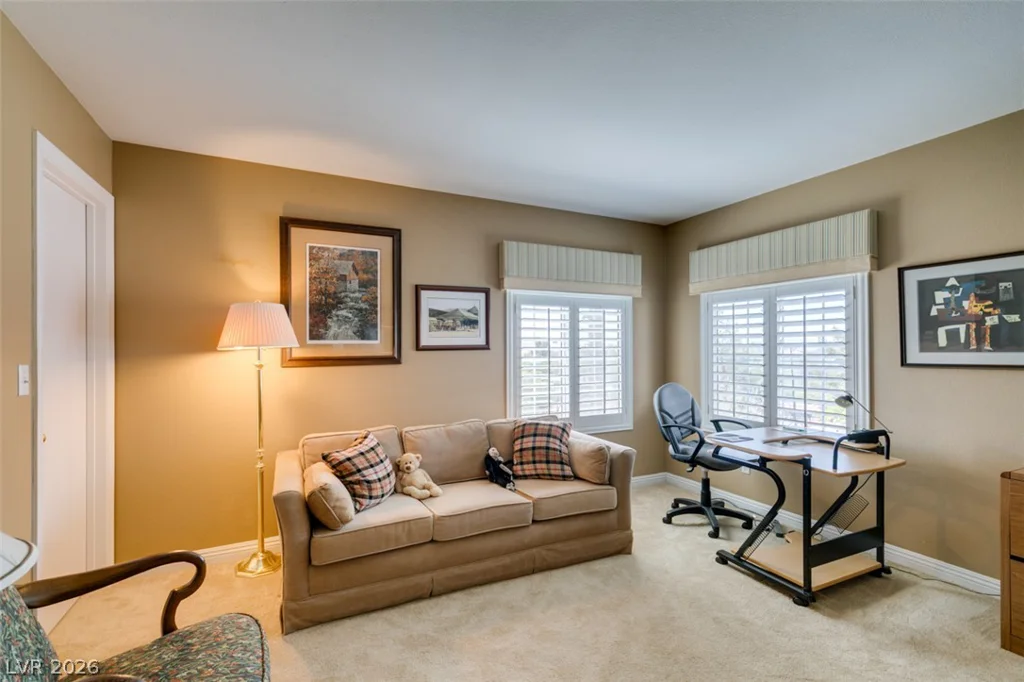 8200 Diamond Star, Las Vegas, NV 89145