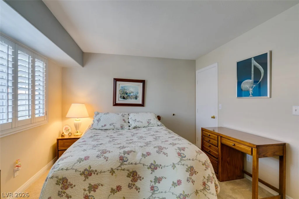 8200 Diamond Star, Las Vegas, NV 89145