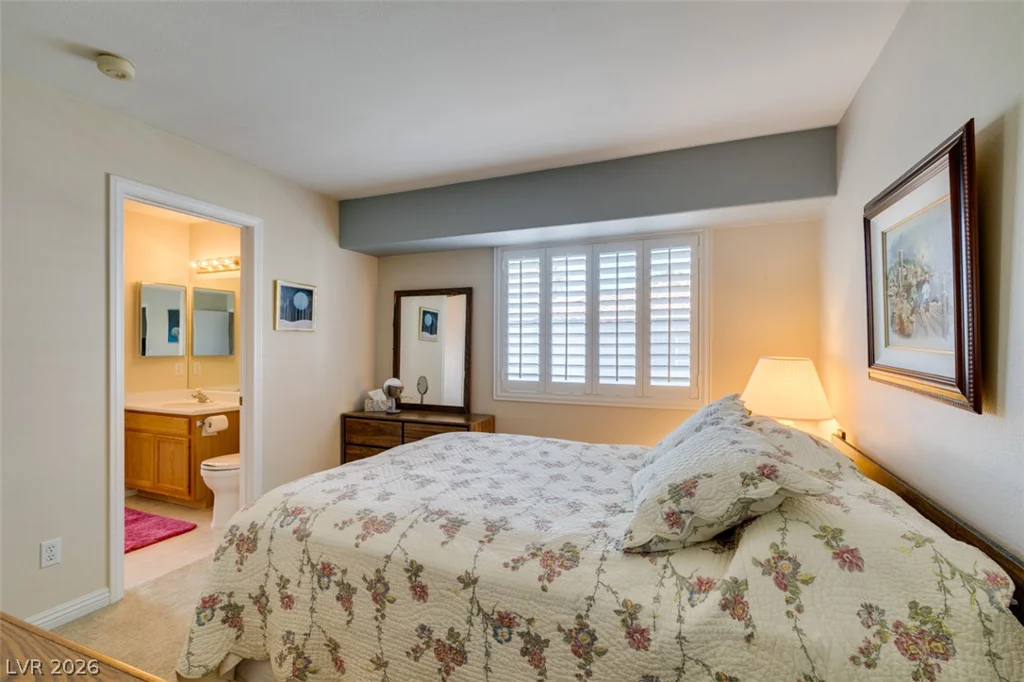 8200 Diamond Star, Las Vegas, NV 89145