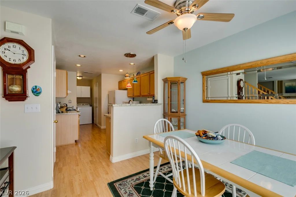 8200 Diamond Star, Las Vegas, NV 89145