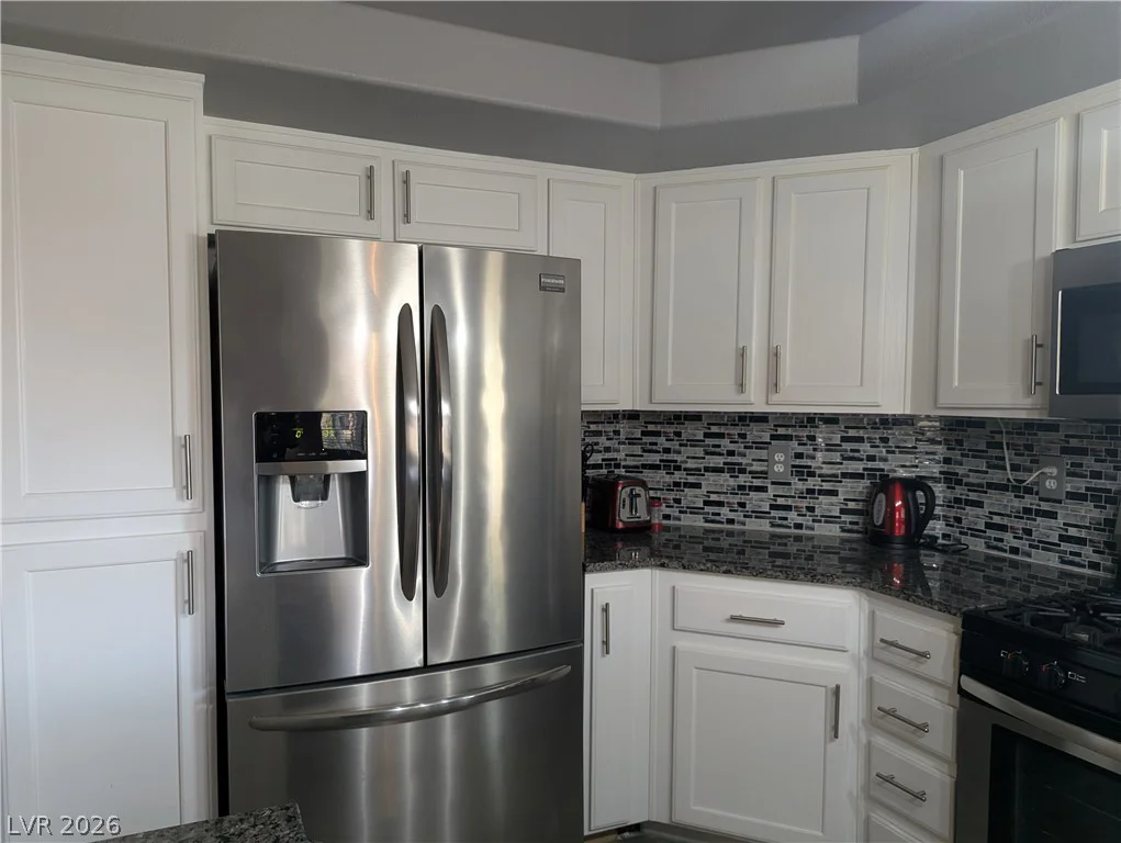 900 Heavenly Hills, Las Vegas, NV 89145