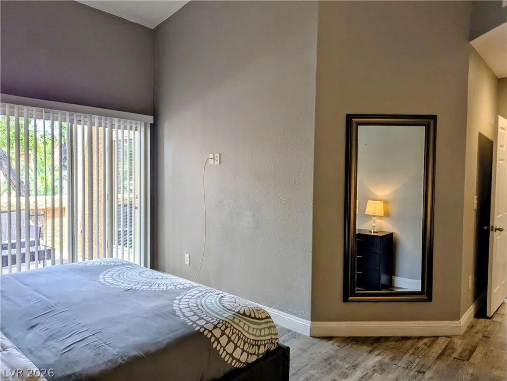 900 Heavenly Hills, Las Vegas, NV 89145