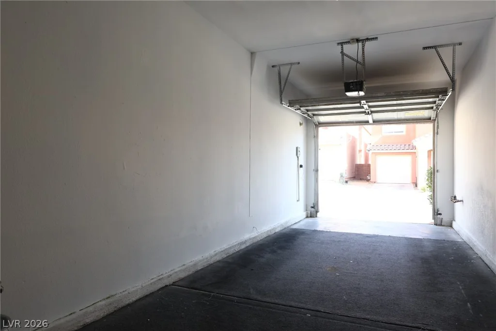 6777 Mahogany Meadows, Las Vegas, NV 89122