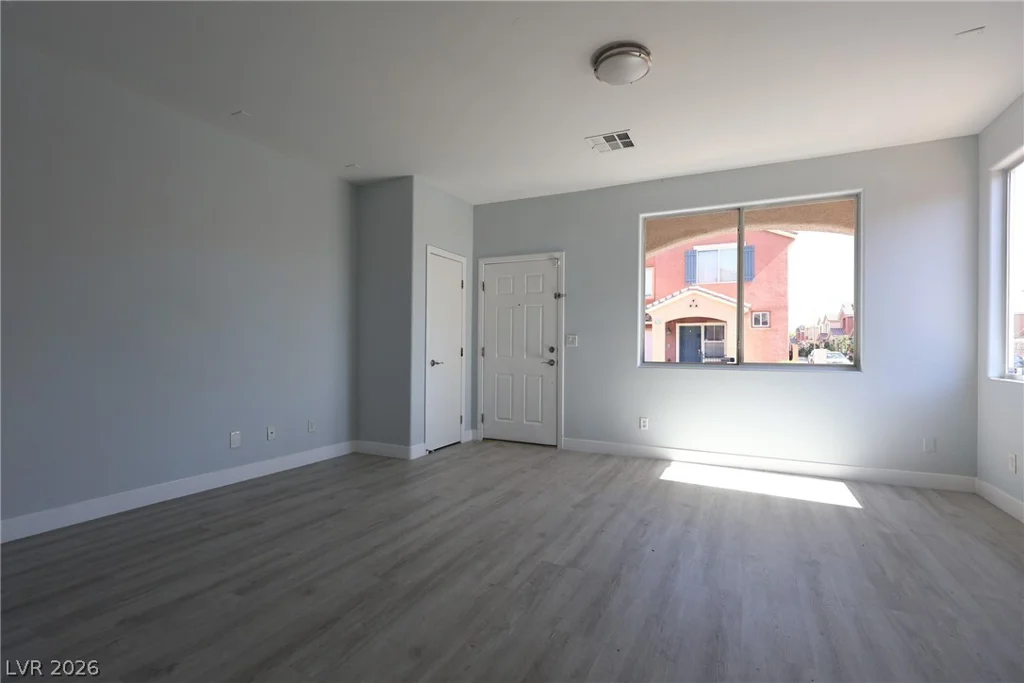 6777 Mahogany Meadows, Las Vegas, NV 89122