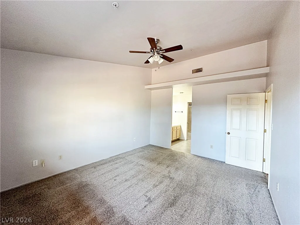 2851 Valley View, Las Vegas, NV 89102