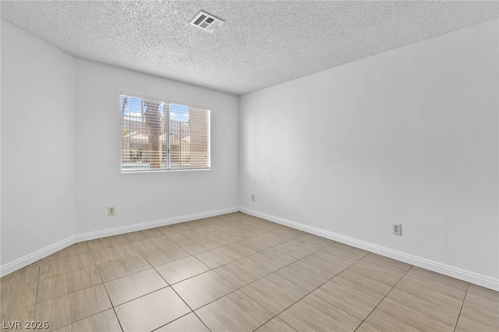 6863 Tamarus, Las Vegas, NV 89119
