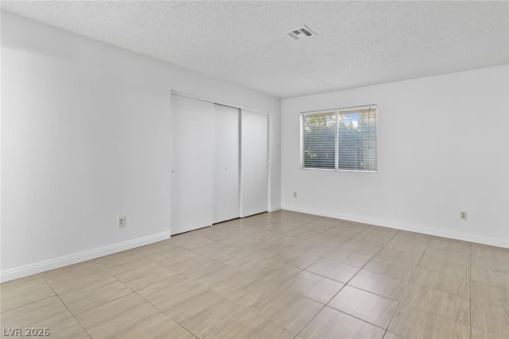 6863 Tamarus, Las Vegas, NV 89119