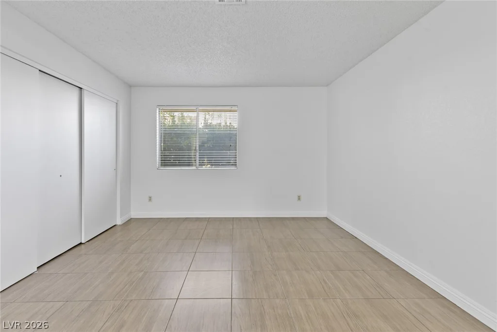 6863 Tamarus, Las Vegas, NV 89119