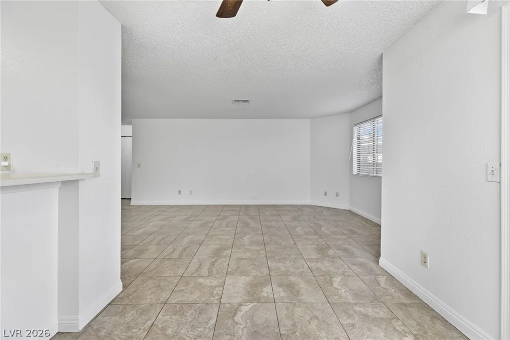 6863 Tamarus, Las Vegas, NV 89119