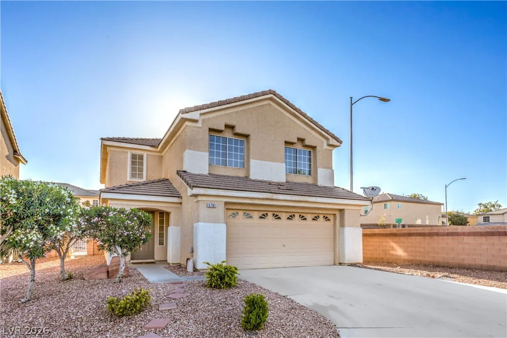 5761 Arrow Tree, Las Vegas, NV 89130