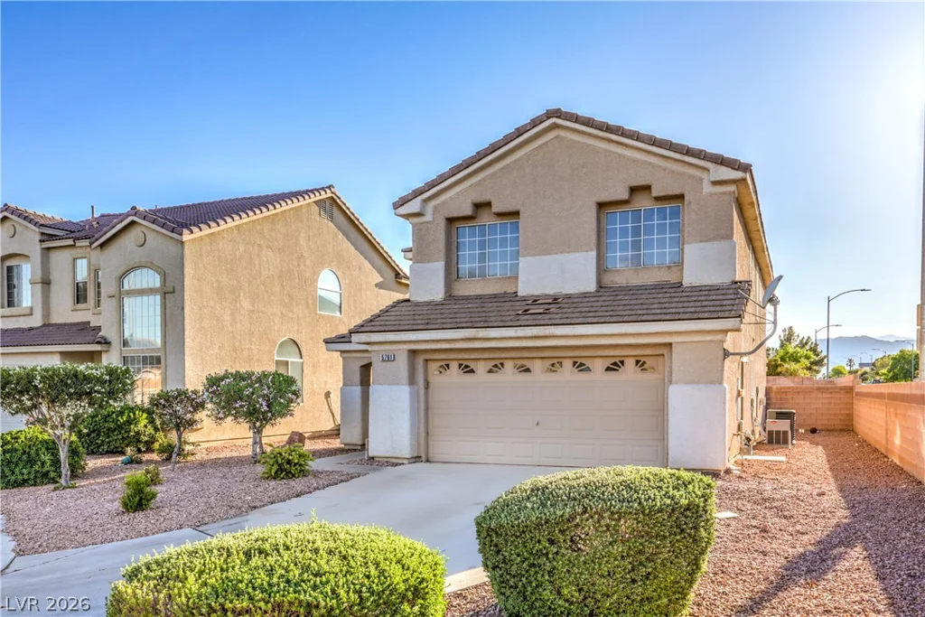 5761 Arrow Tree, Las Vegas, NV 89130