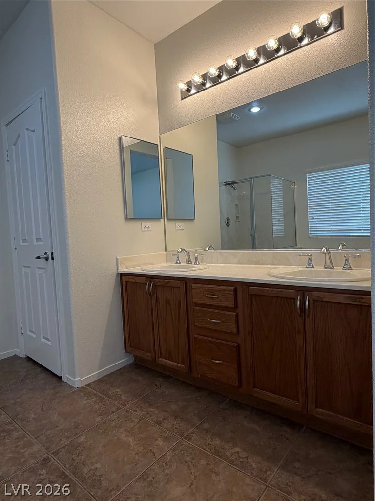 6009 Star Point, North Las Vegas, NV 89081
