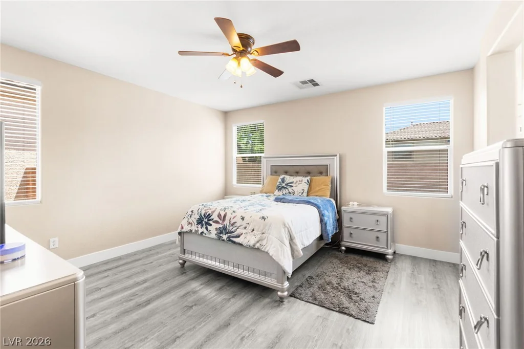 6728 Sand Swallow, North Las Vegas, NV 89084