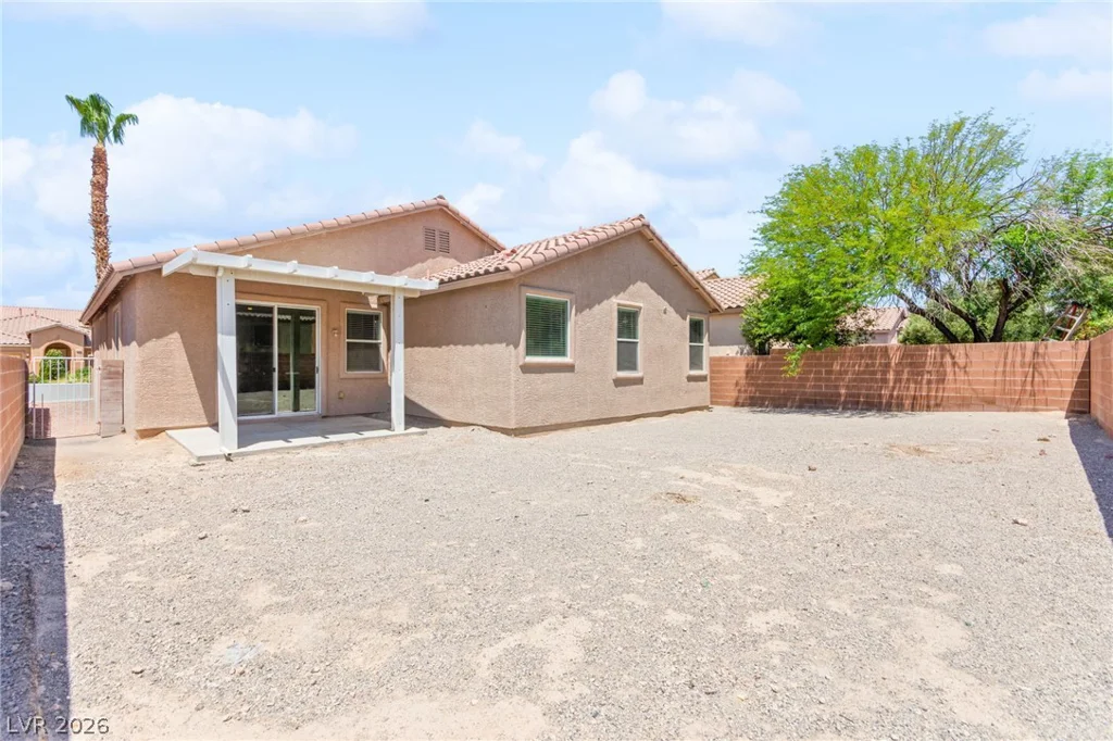 6728 Sand Swallow, North Las Vegas, NV 89084