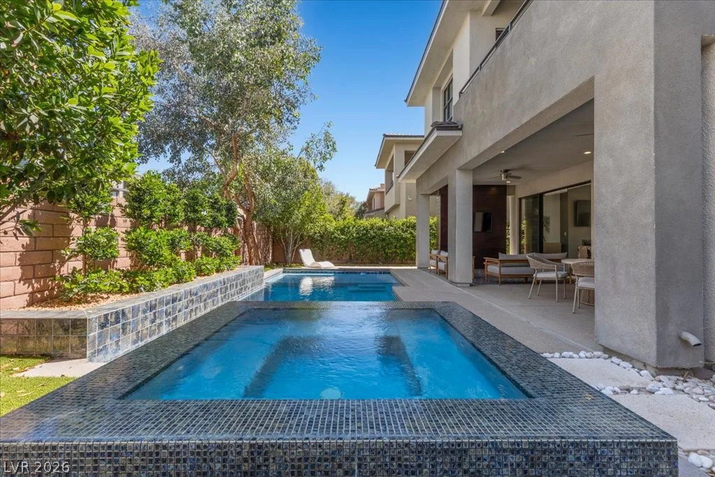 78 Pristine Glen, Las Vegas, NV 89135