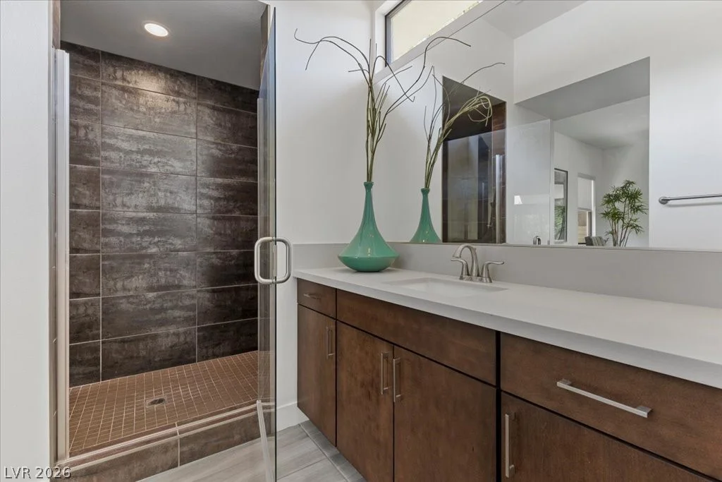 78 Pristine Glen, Las Vegas, NV 89135