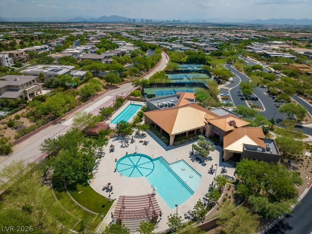 78 Pristine Glen, Las Vegas, NV 89135