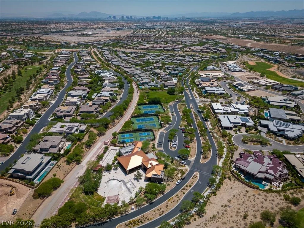 78 Pristine Glen, Las Vegas, NV 89135