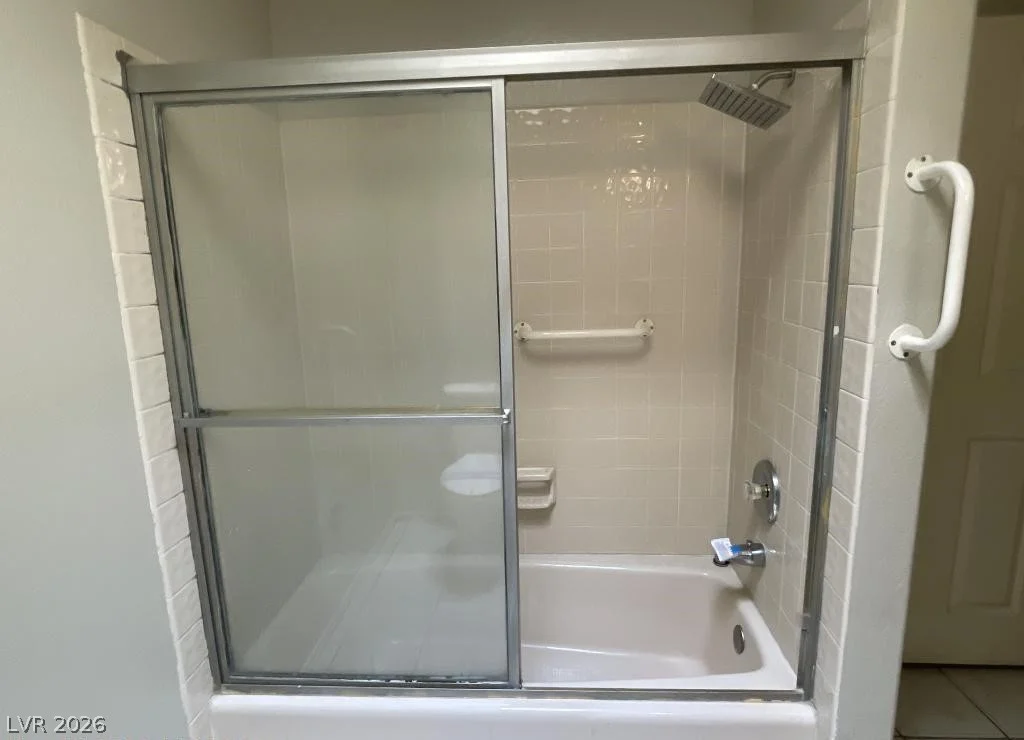 2851 Valley View, Las Vegas, NV 89102