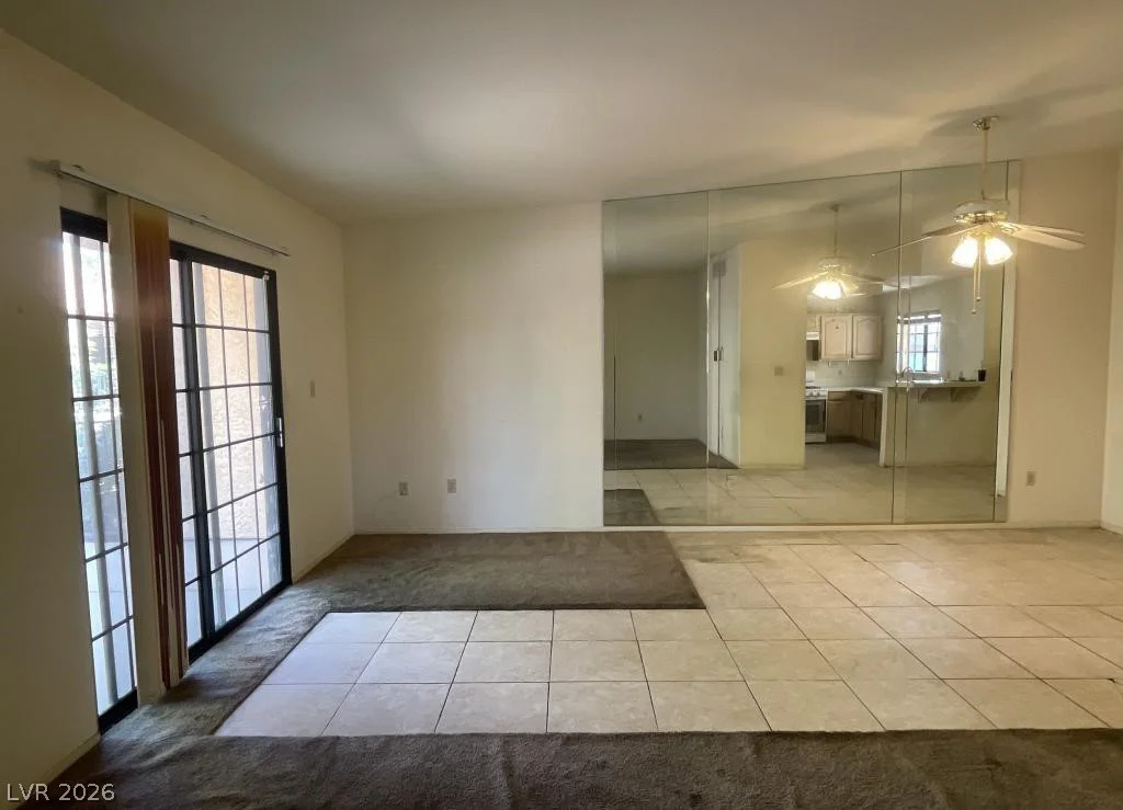 2851 Valley View, Las Vegas, NV 89102