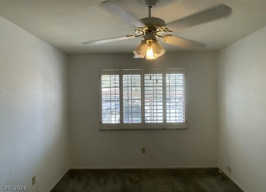 2851 Valley View, Las Vegas, NV 89102