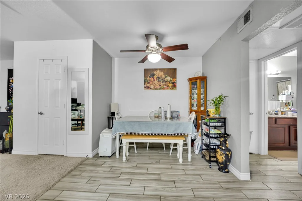 5098 River Glen, Las Vegas, NV 89103