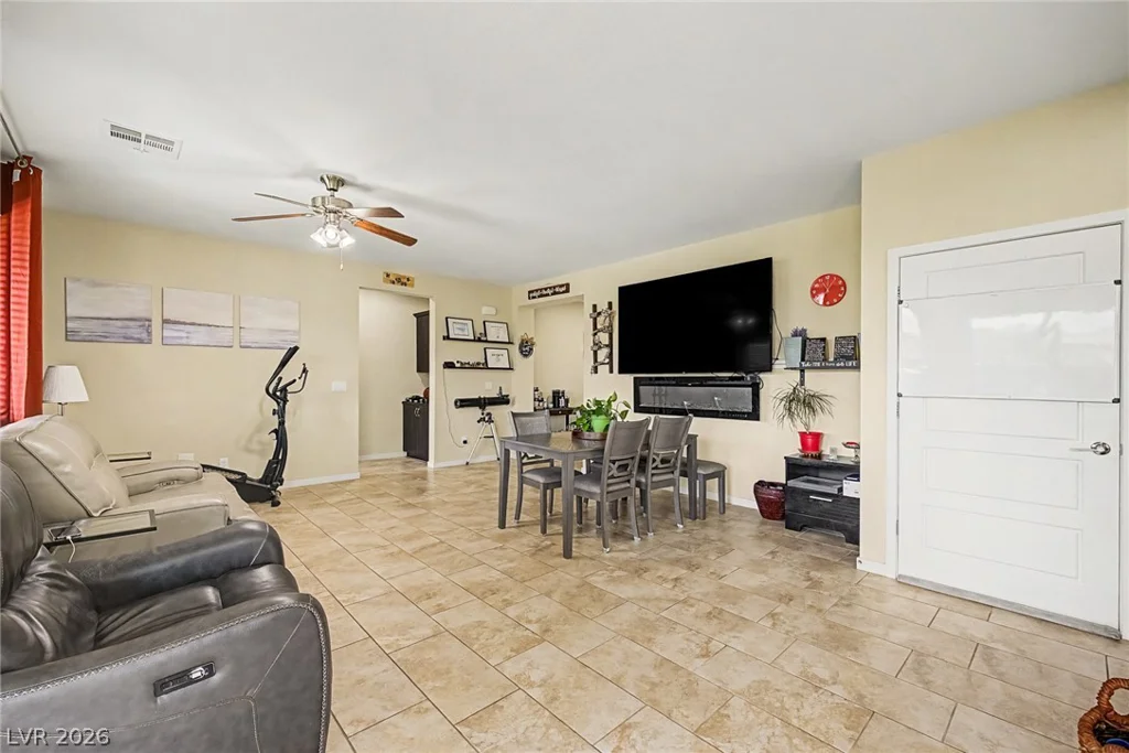 4914 Beacon Ridge, Pahrump, NV 89061