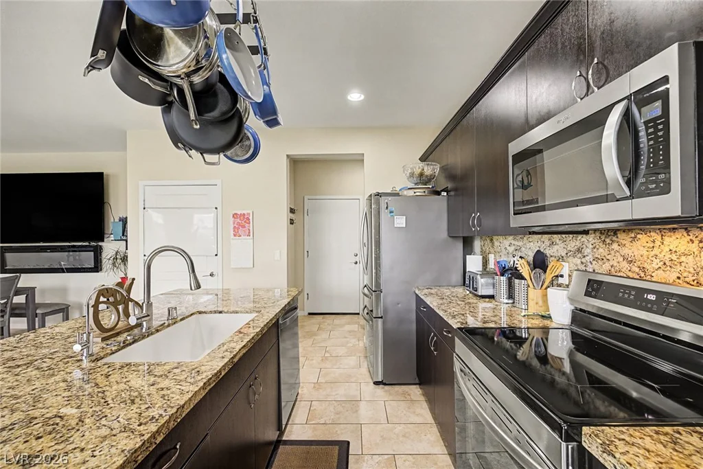 4914 Beacon Ridge, Pahrump, NV 89061