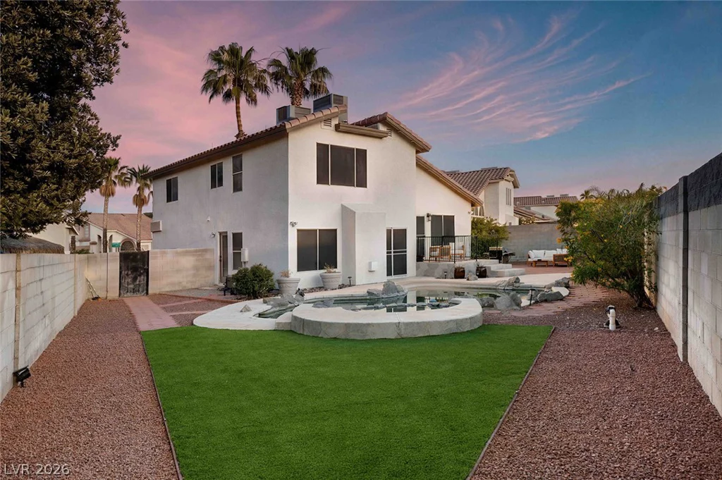 3517 Raging Bull, Las Vegas, NV 89129