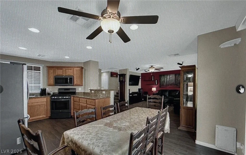 9082 Amanda Creek, Las Vegas, NV 89149