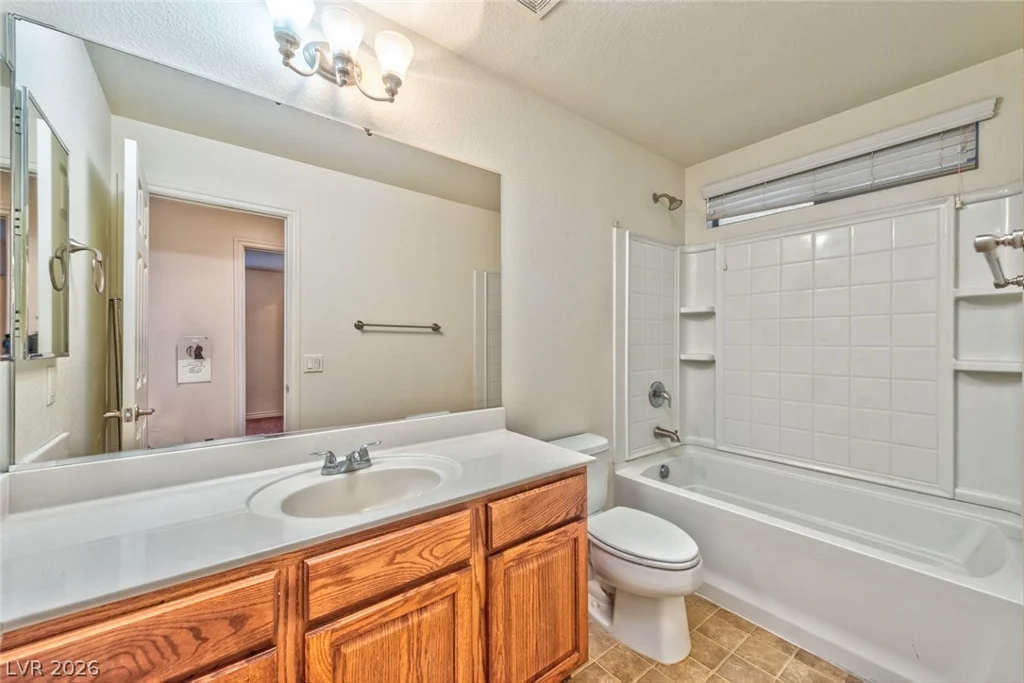 7219 Regent Pond, Las Vegas, NV 89166
