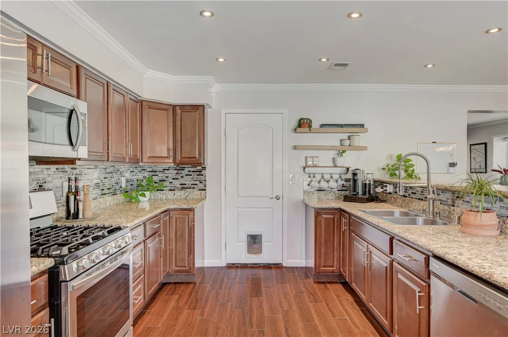 2064 Waverly, Henderson, NV 89014