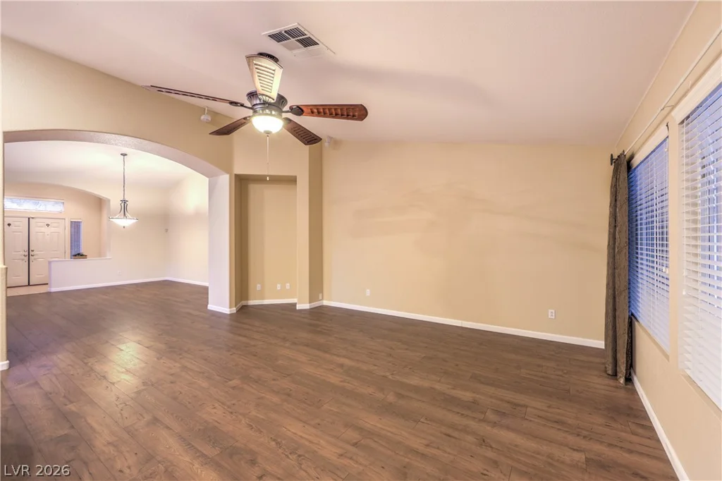 9039 Danesbury, Las Vegas, NV 89123