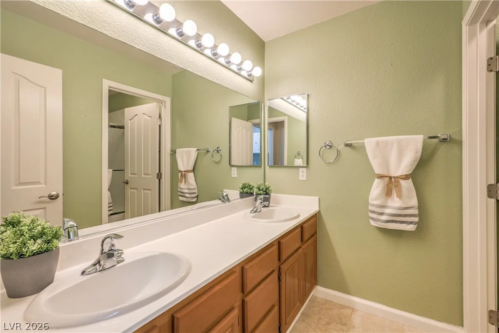 9039 Danesbury, Las Vegas, NV 89123