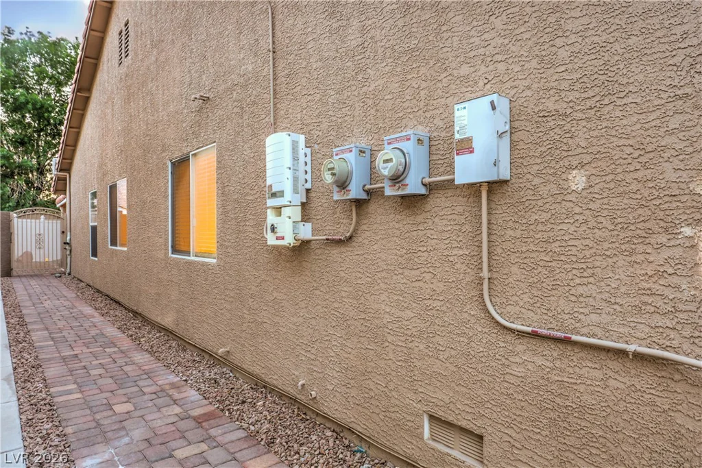 9039 Danesbury, Las Vegas, NV 89123