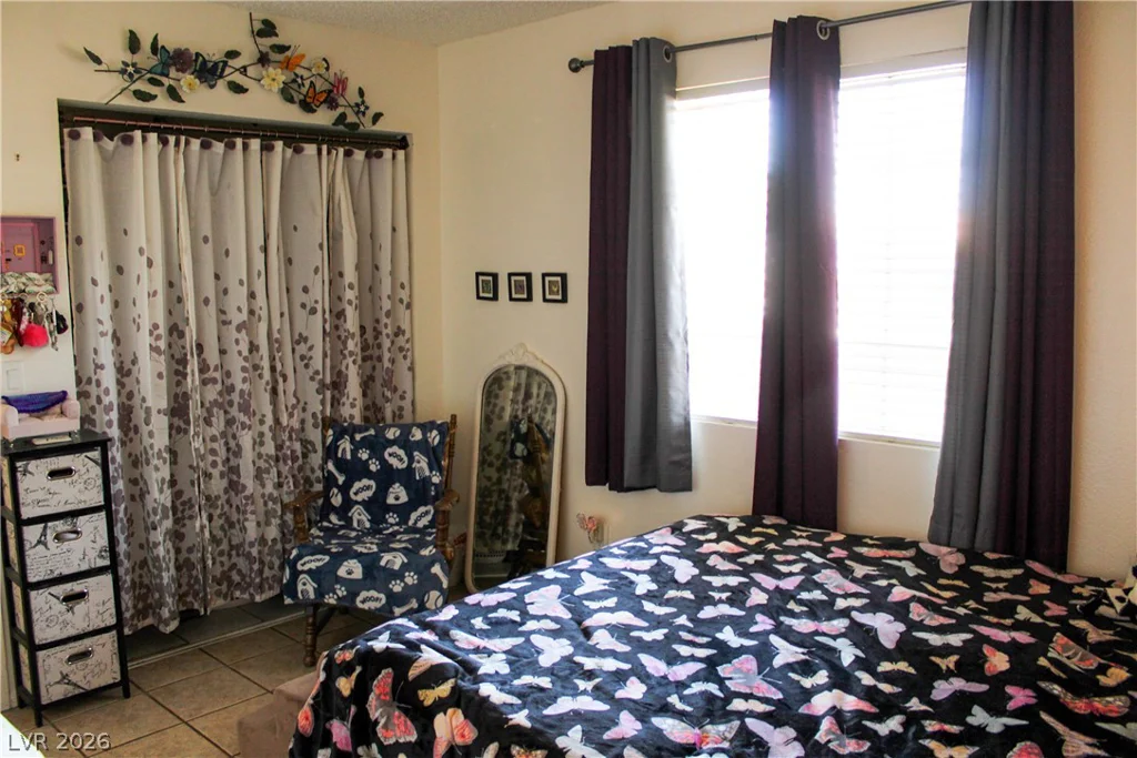 2121 Twickenham, Las Vegas, NV 89108