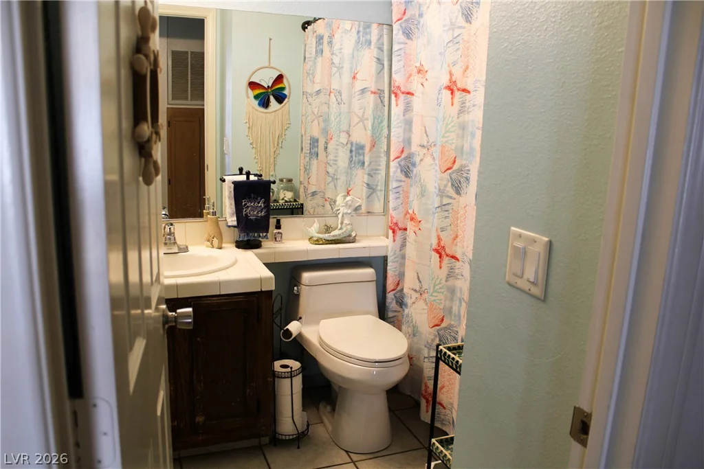 2121 Twickenham, Las Vegas, NV 89108