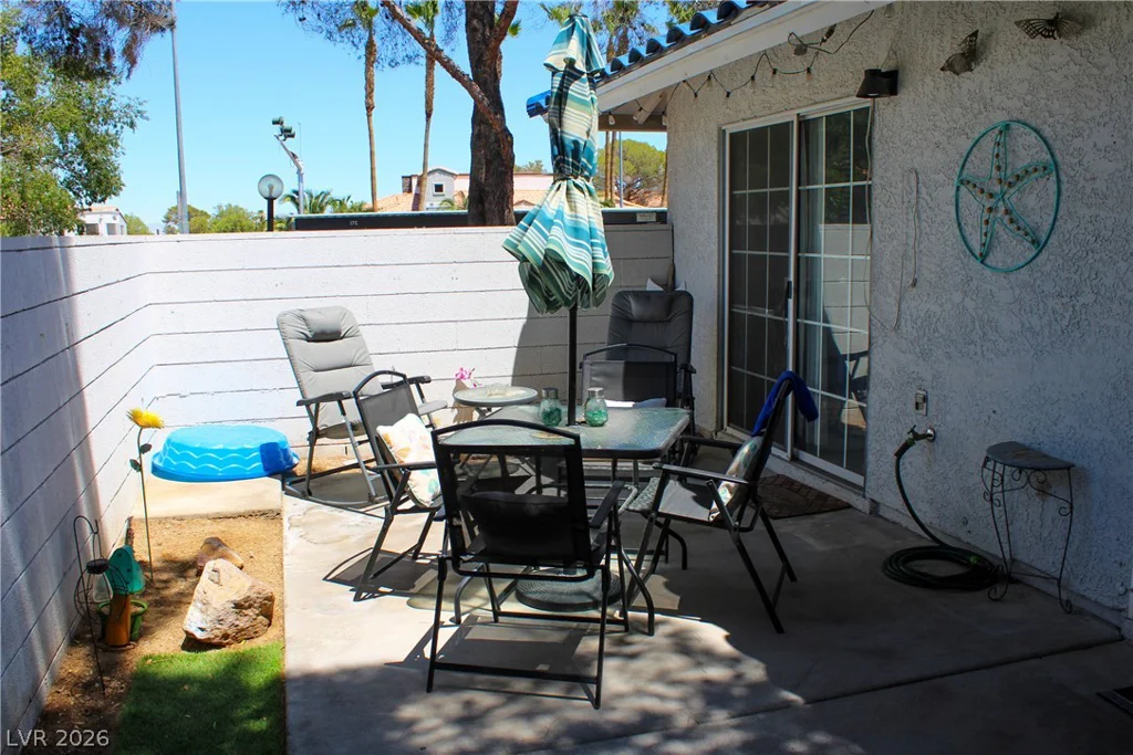 2121 Twickenham, Las Vegas, NV 89108