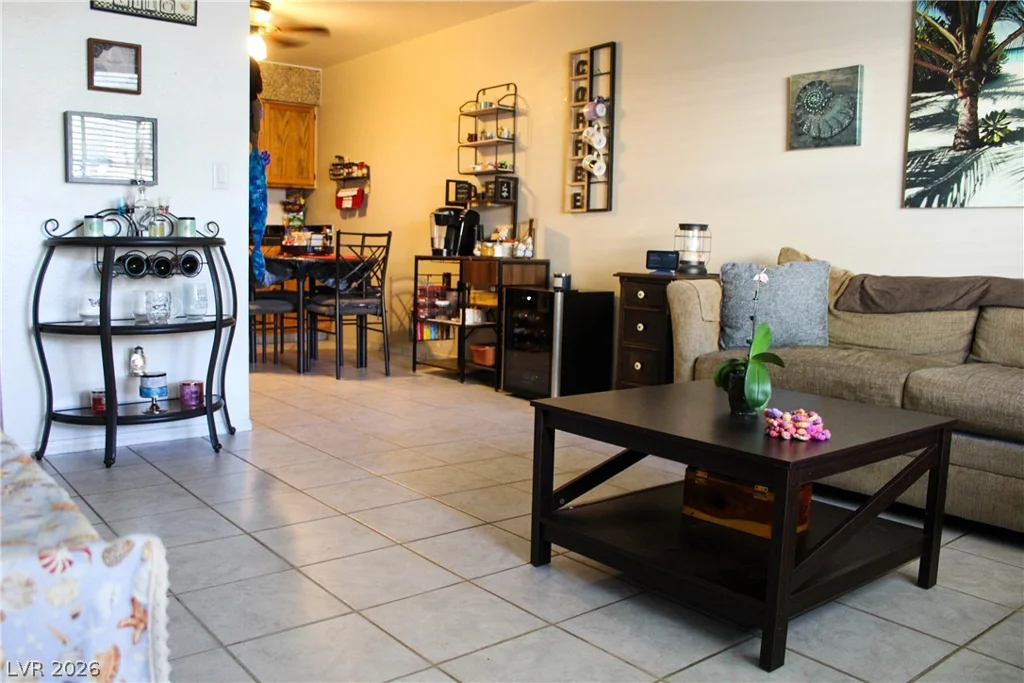 2121 Twickenham, Las Vegas, NV 89108