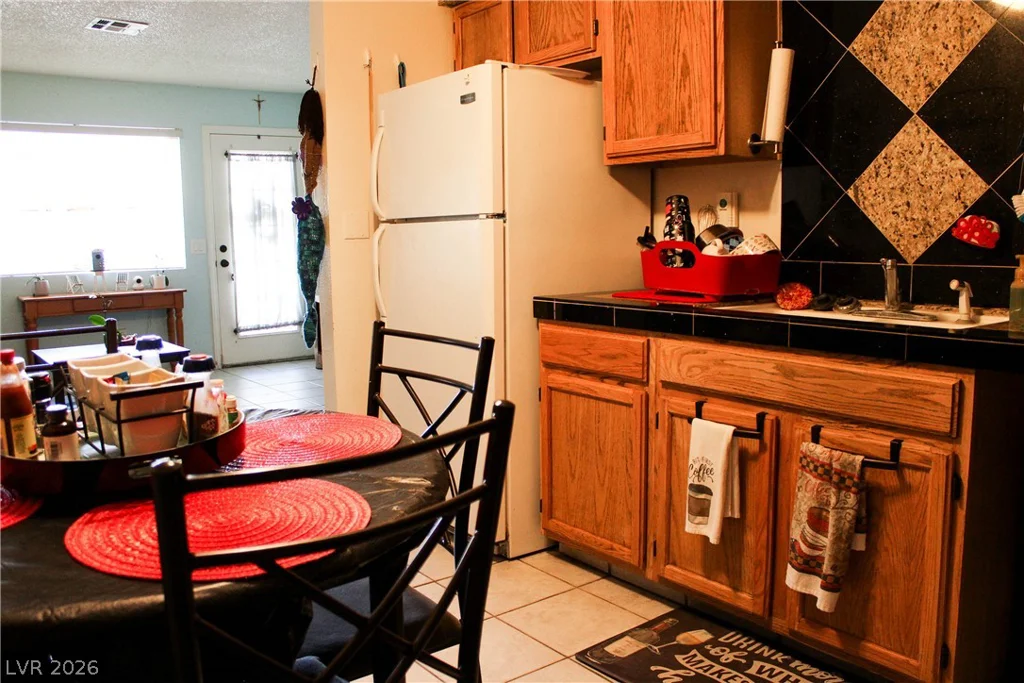 2121 Twickenham, Las Vegas, NV 89108